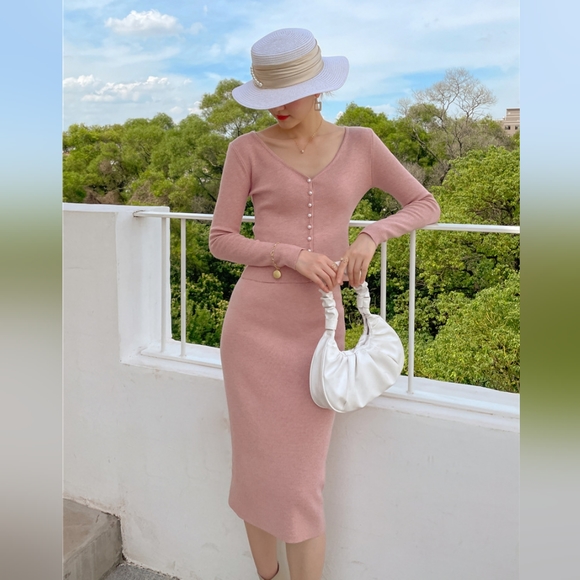 2-piece pink sweater set, long sleeve sweater top + midi sweater skirt - Picture 4 of 11